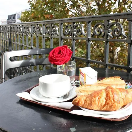 Baudin Hotel 2*