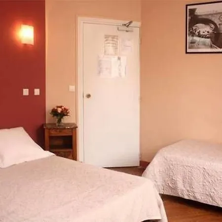 Hotel Baudin 2*