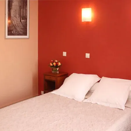 Baudin Hotel 2*